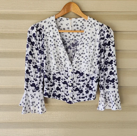 Free People lady bohemian bell sleeve crop top - Picture 3 of 13